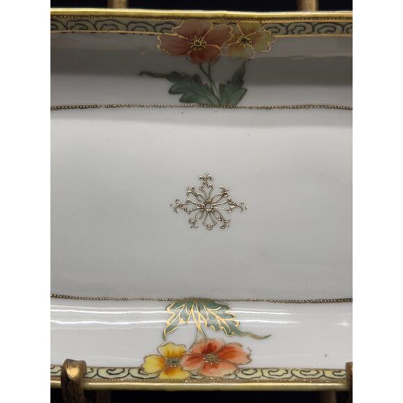 Vintage Nippon Hand-Painted Trinket Dish – 7.5" W x 4.5" H - Picture 3 of 10